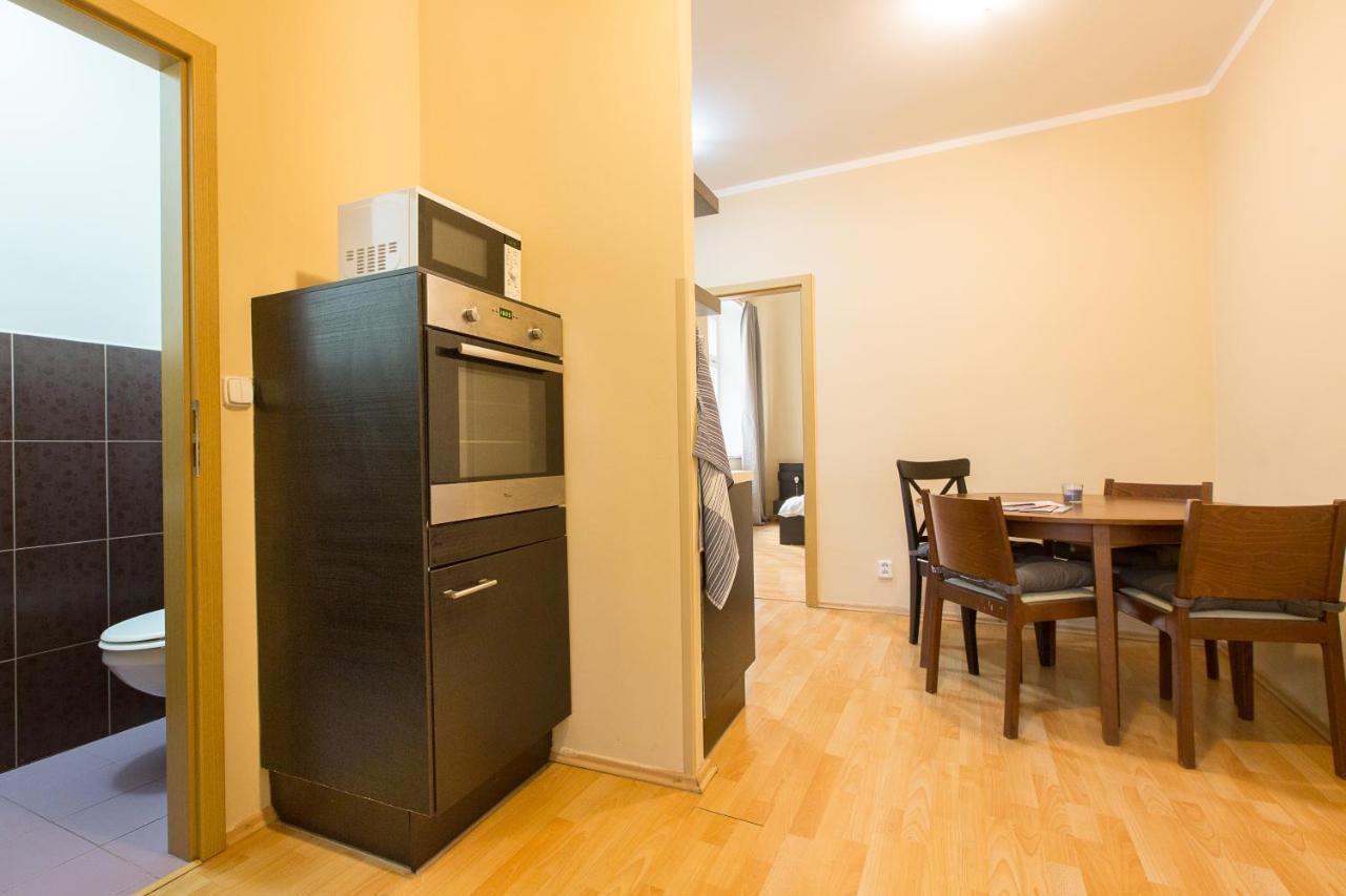 Premier Apartments Near The Museum Praga Exterior foto